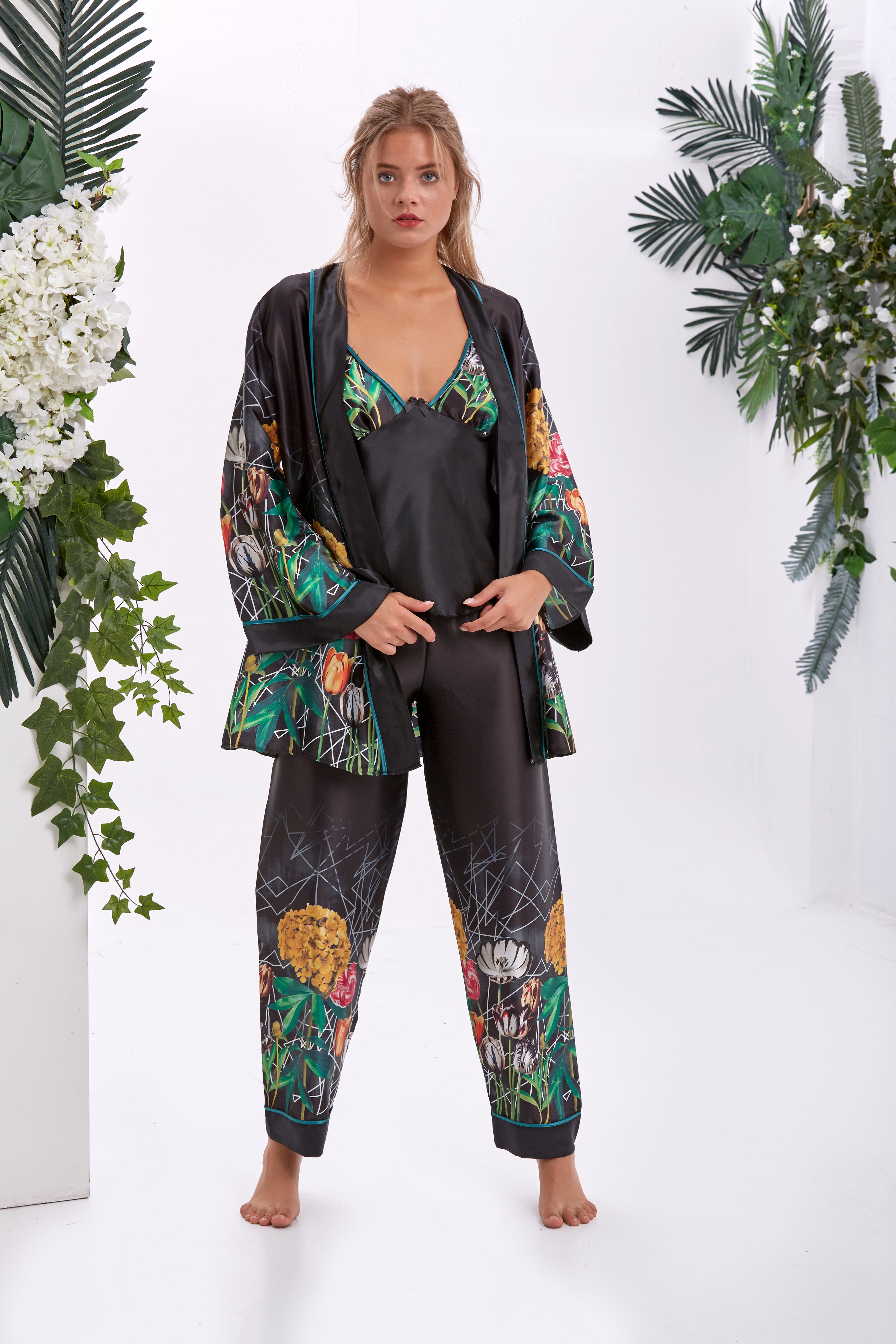 Iris Floral & Geometrik Saten Uzun Kimono Pijama Takımı