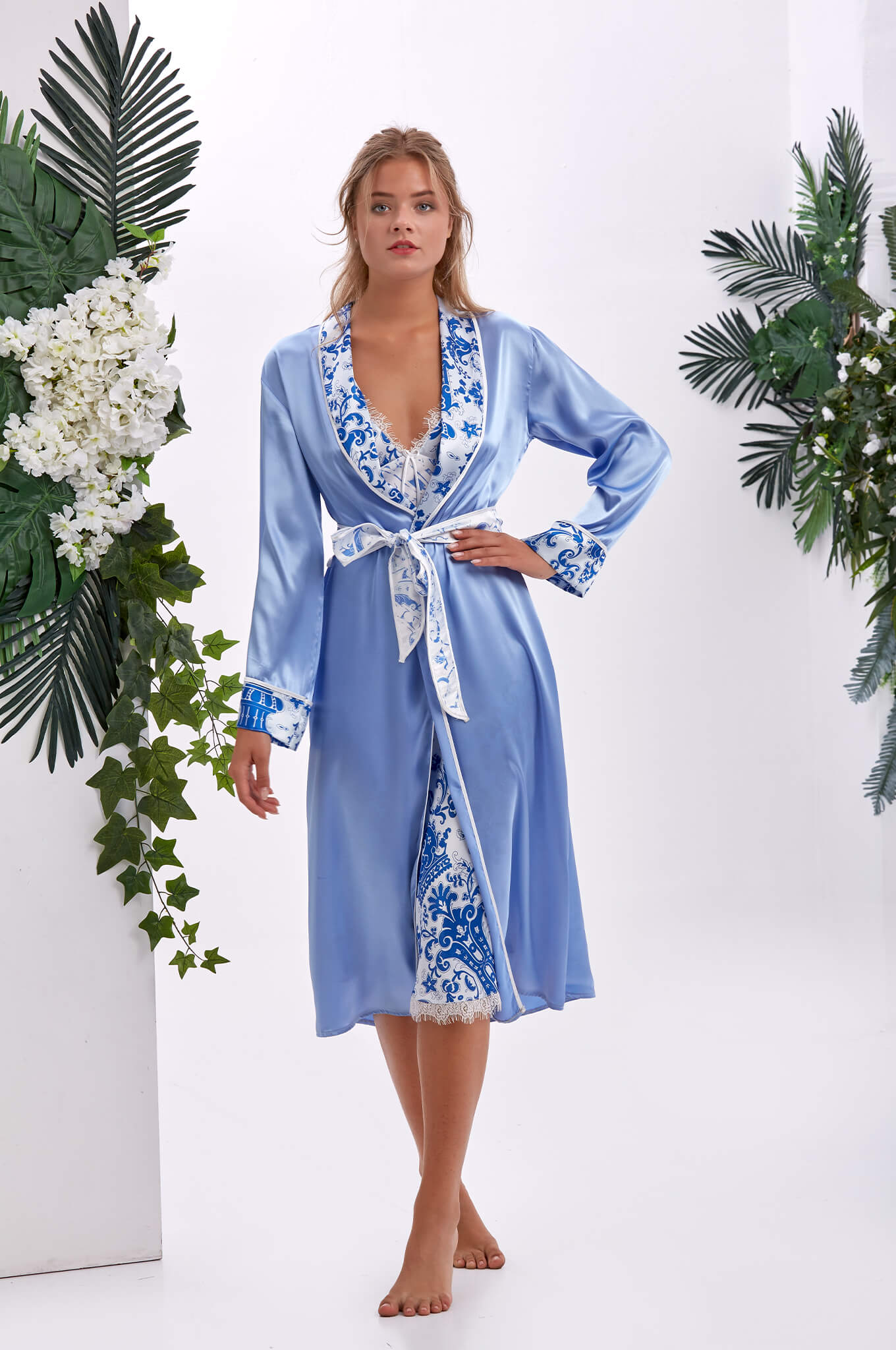 Mai Barok & Floral Dantelli Uzun Saten Kimono ve Gecelik Takımı