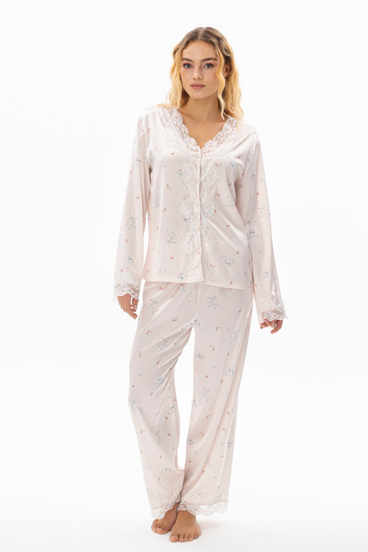 Flora Dantel İşlemeli Çiçek Desenli İpek Saten Düğmeli Pijama Takımı