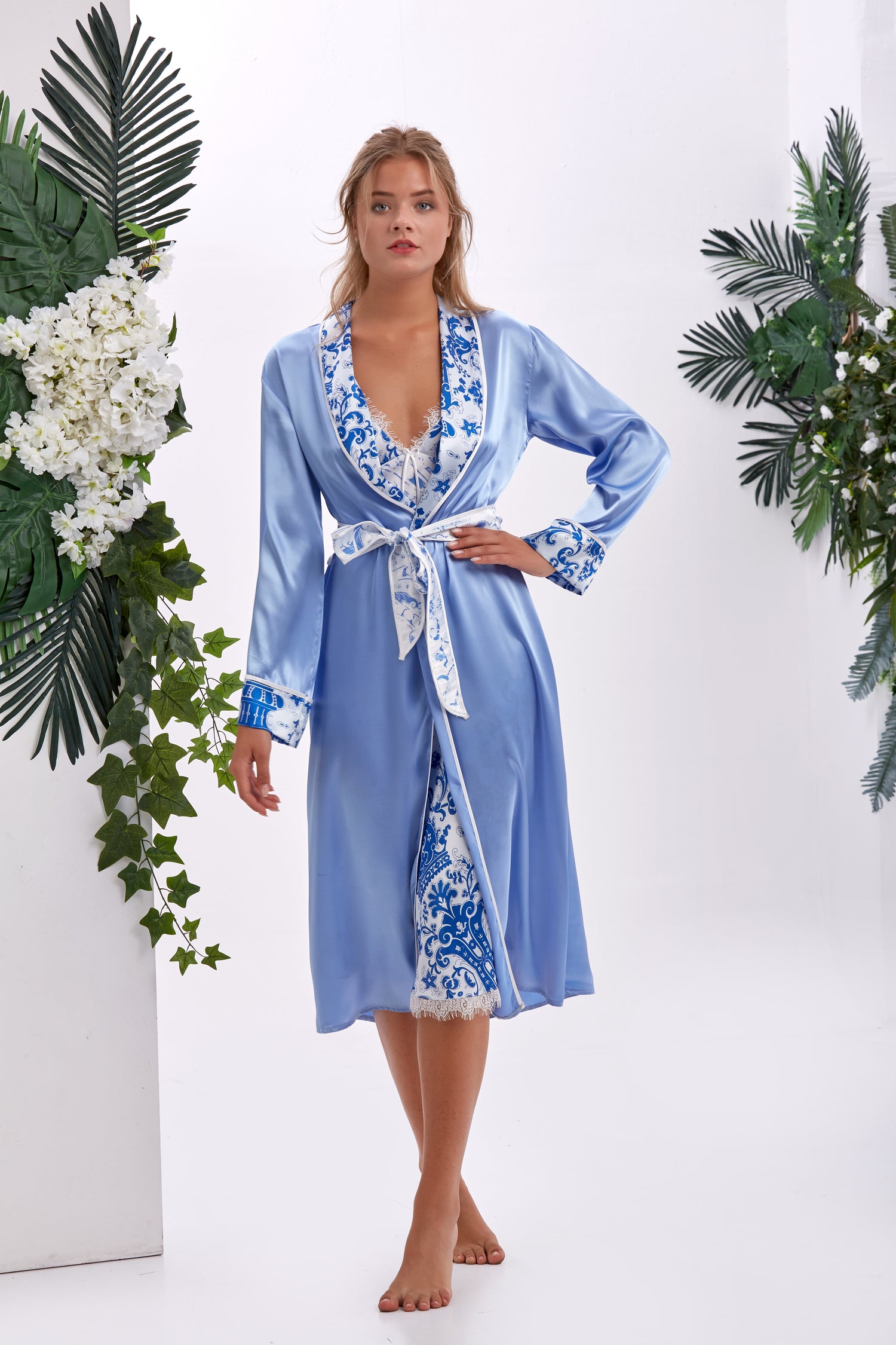 Mai Barok &amp; Floral Dantelli Uzun Saten Kimono ve Gecelik Takımı